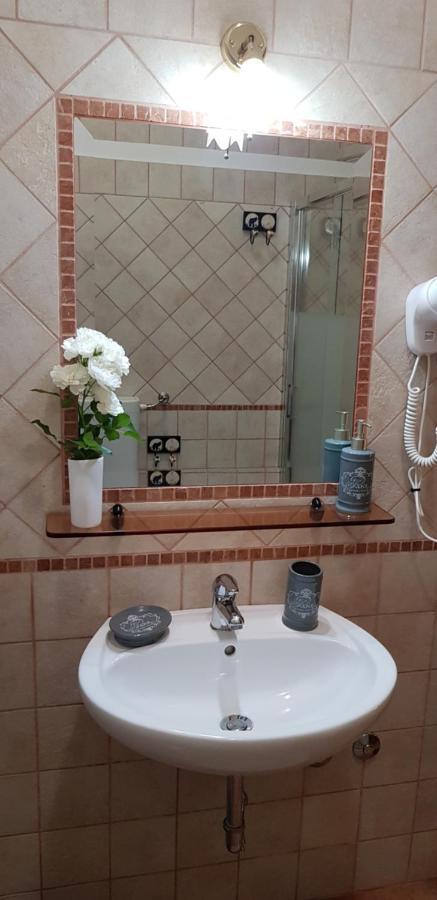 Residenza Villa I Nidi Santa Caterina  Bagian luar foto