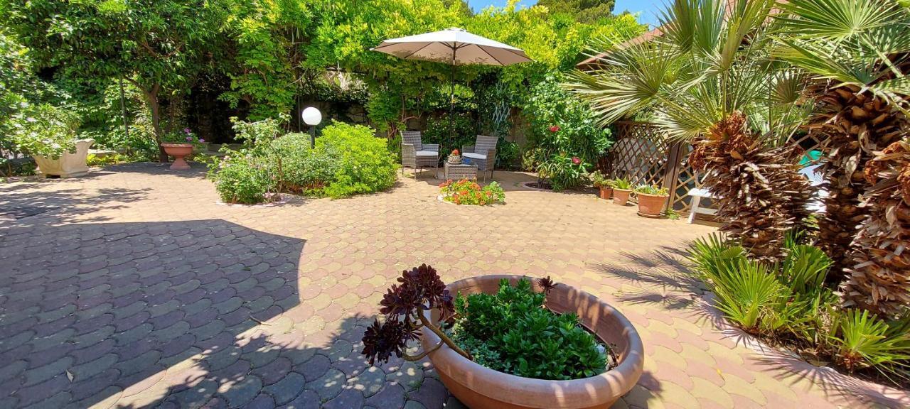 Residenza Villa I Nidi Santa Caterina  Bagian luar foto